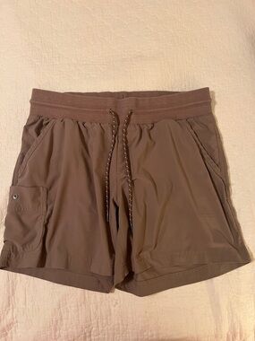 Columbia Brown Athletic Drawstring Shorts